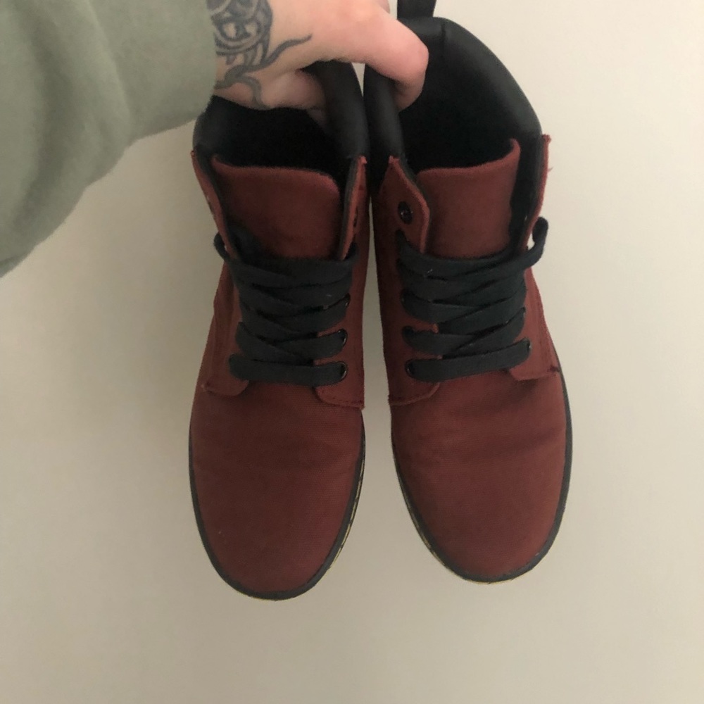 Dr Martens - Maroon - Size 6 - HOLD 4/17